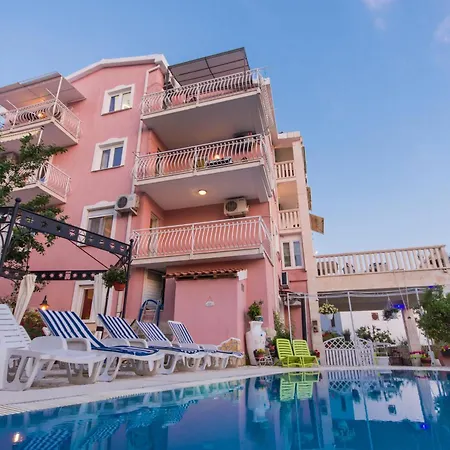 102 Vila Apartment *